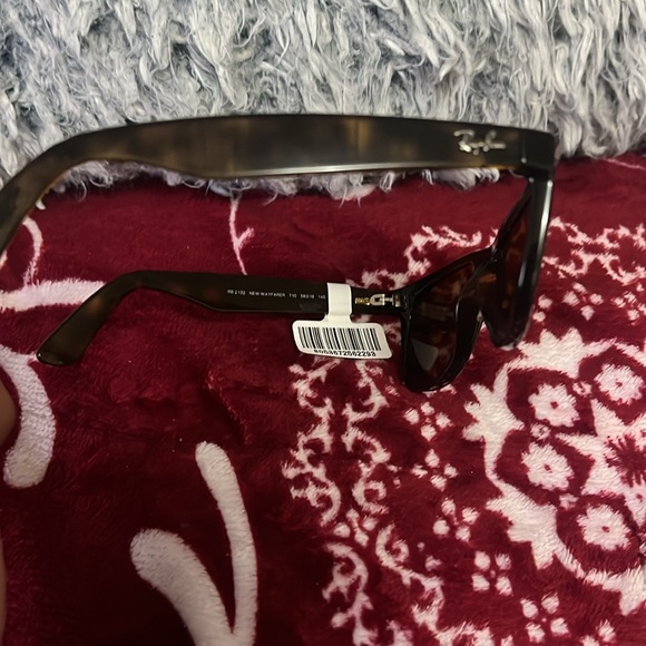 Brand new - Picture 3 of 4